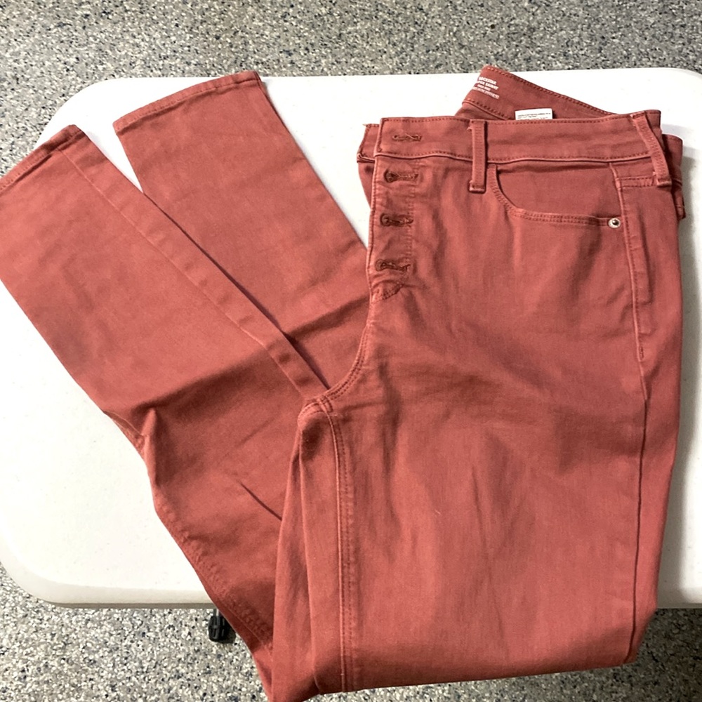 Old navy rockstar skinny jeans